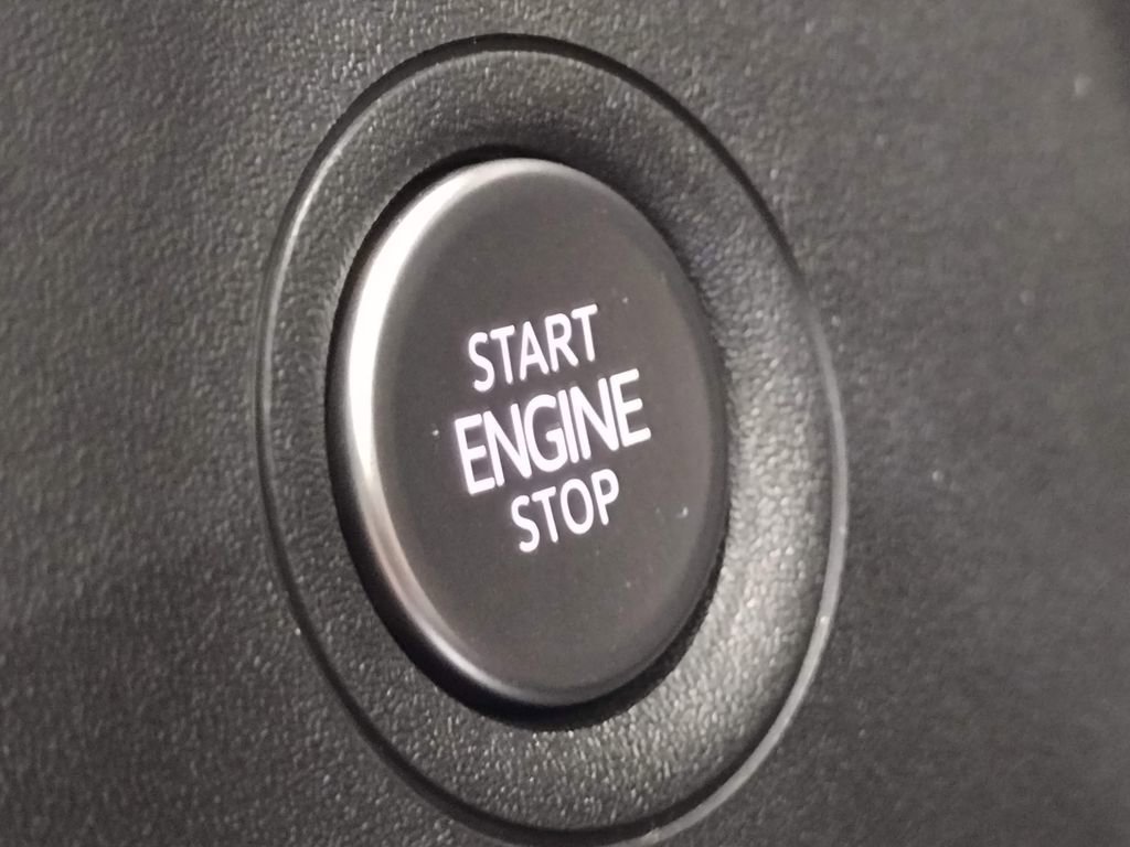 New 2026 Volkswagen ID.4 Pro image 28