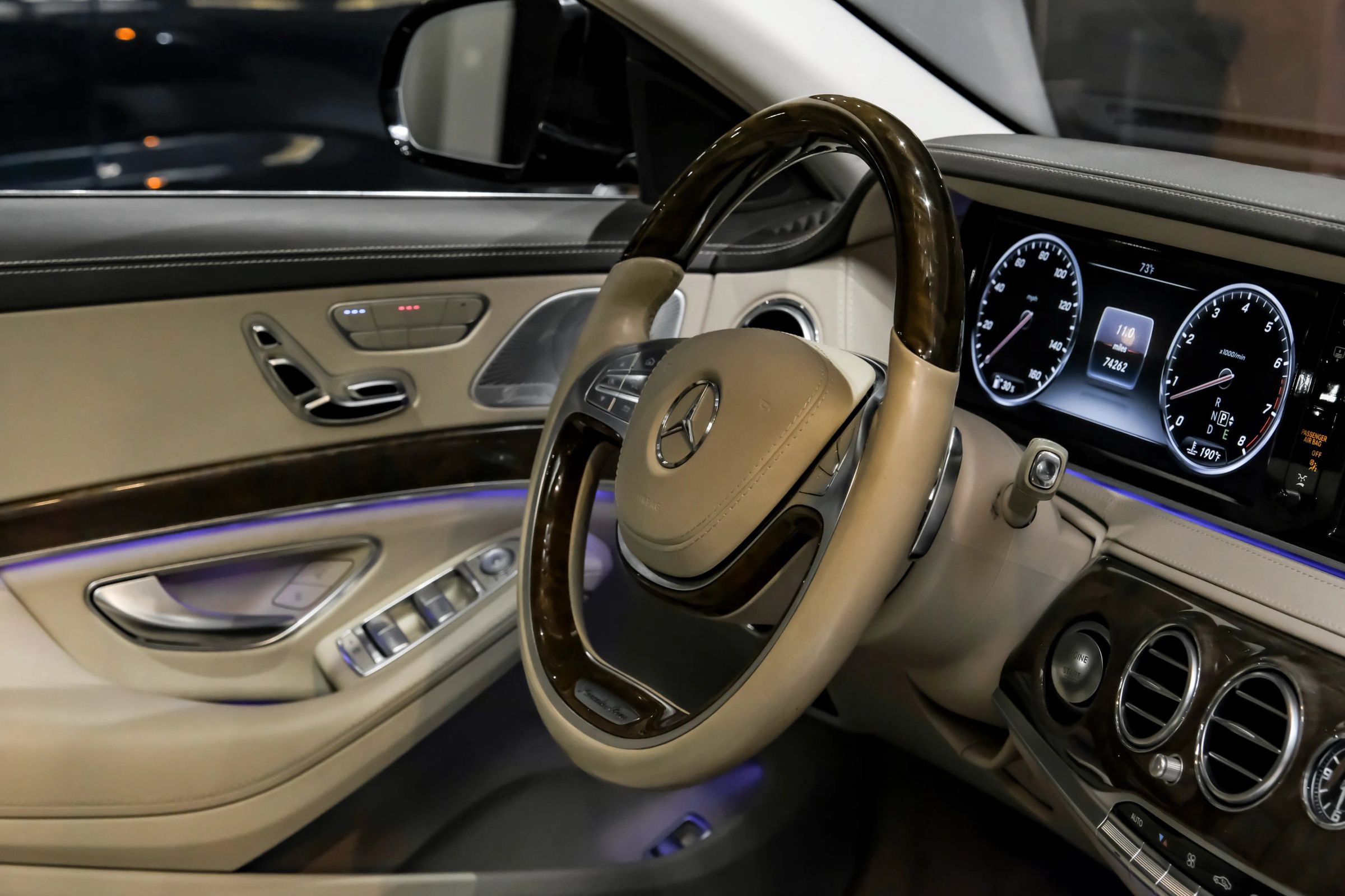 Used 2015 Mercedes-Benz S 550 Sedan image 15