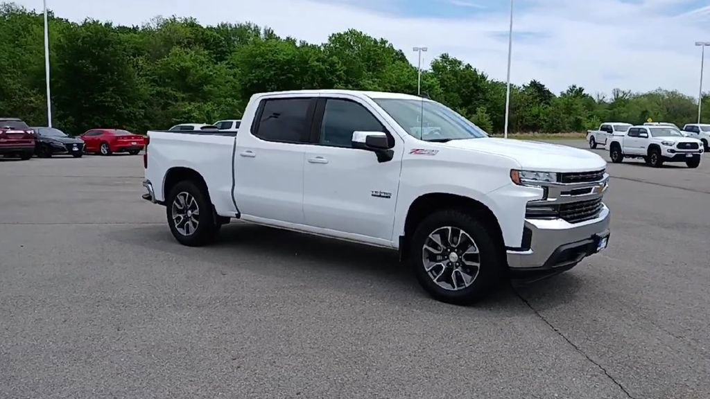 Used 2021 Chevrolet Silverado 1500 LT w/ Texas Edition Plus image 2
