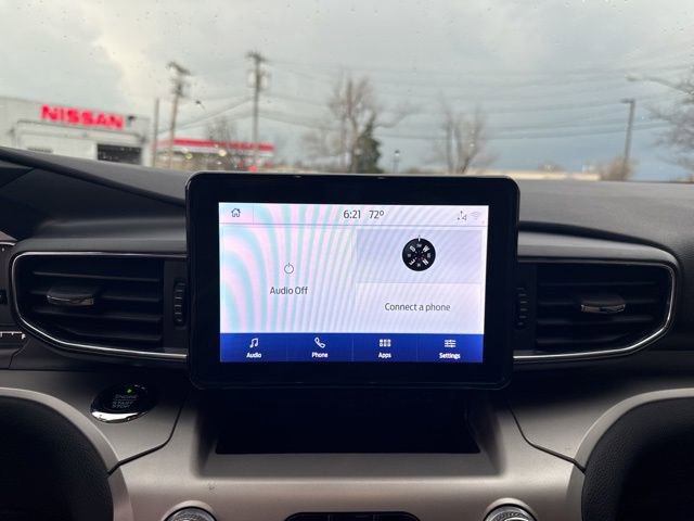 Used 2021 Ford Explorer XLT w/ Equipment Group 202A AWD/4WD image 16