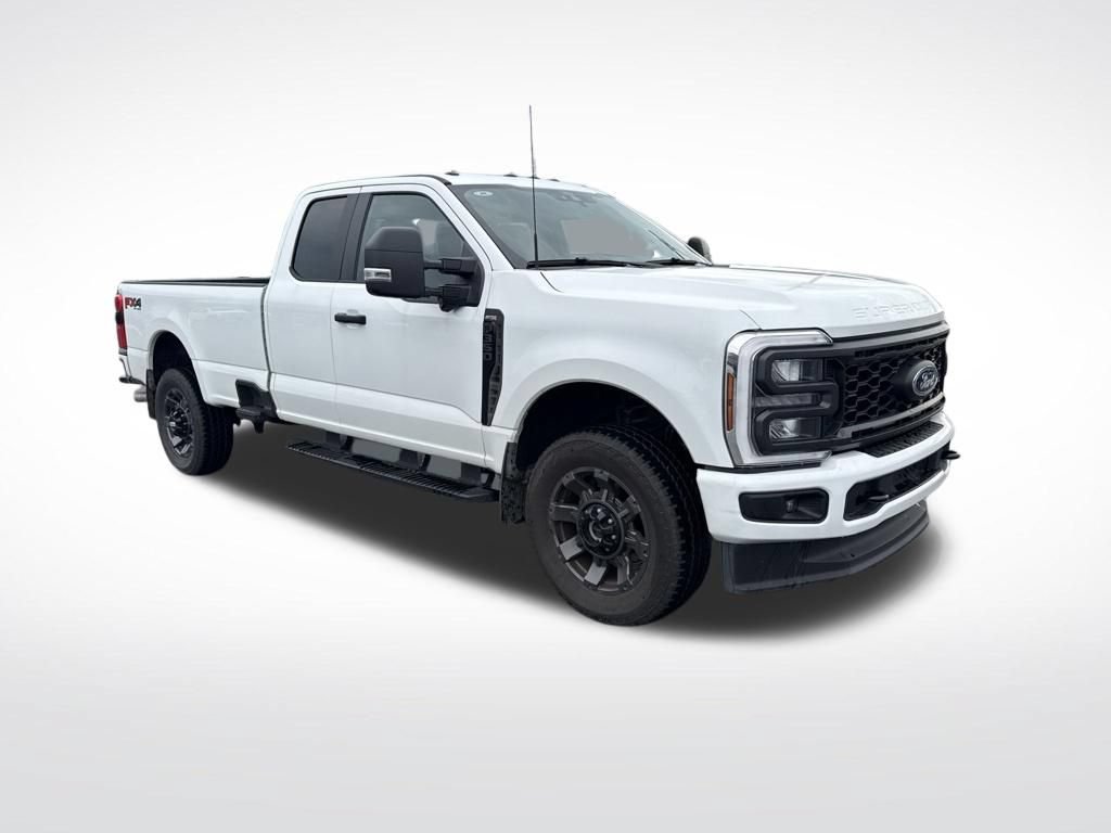 Used 2025 Ford F350 XL w/ STX Appearance Package AWD/4WD image 2
