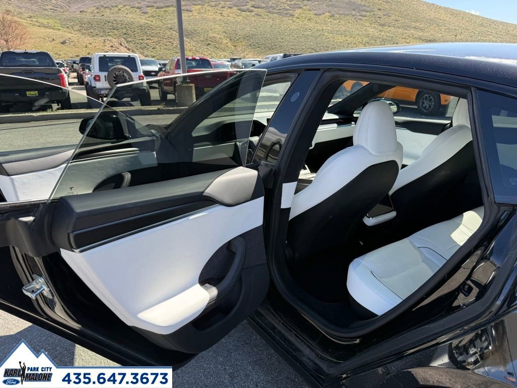 Used 2022 Tesla Model S Plaid AWD/4WD image 23