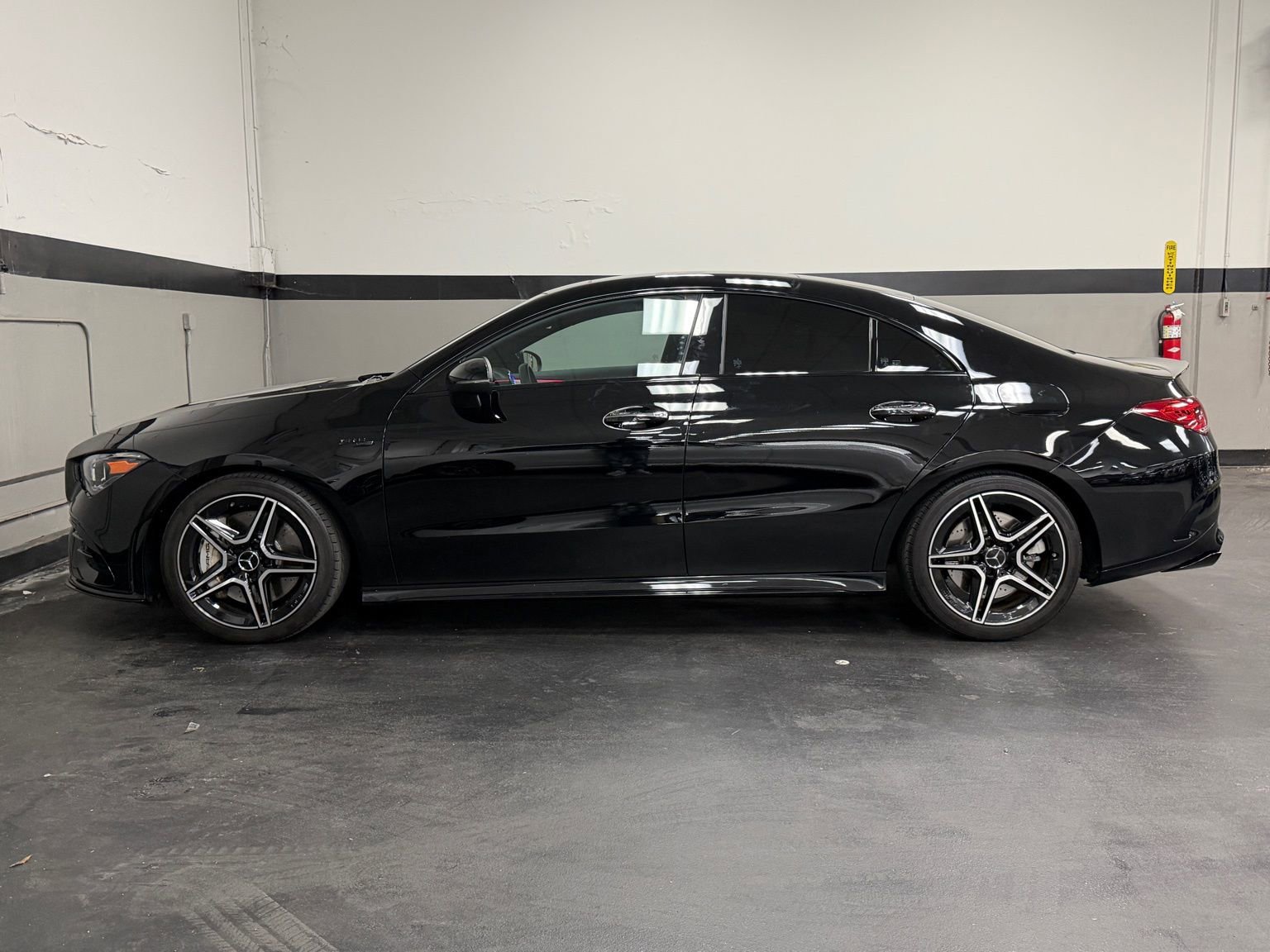 Certified 2022 Mercedes-Benz CLA 35 AMG 4MATIC image 9