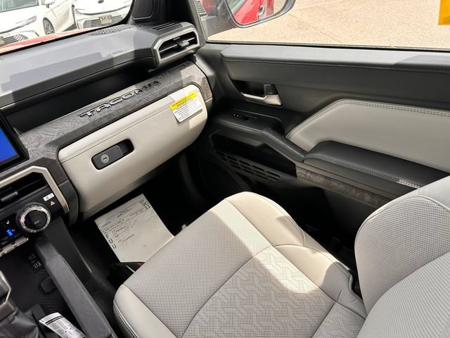 New 2026 Toyota Tacoma Limited AWD/4WD image 19