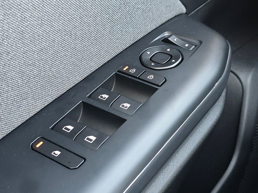 New 2025 Kia K4 EX image 27