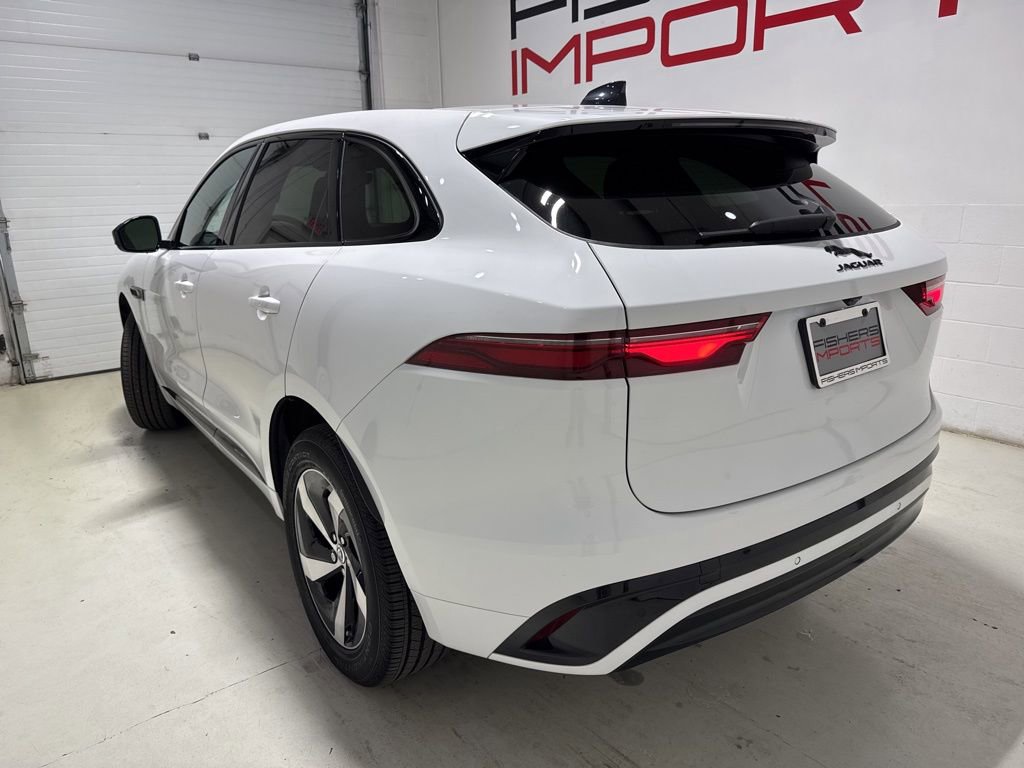 Used 2025 Jaguar F-PACE R-Dynamic S image 5
