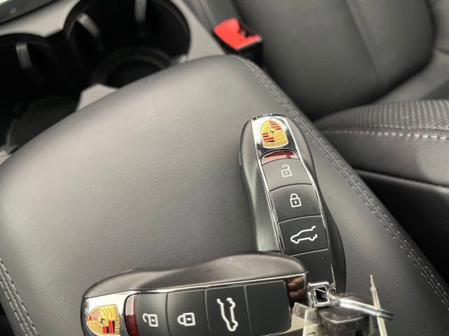 New 2025 Porsche Macan image 44