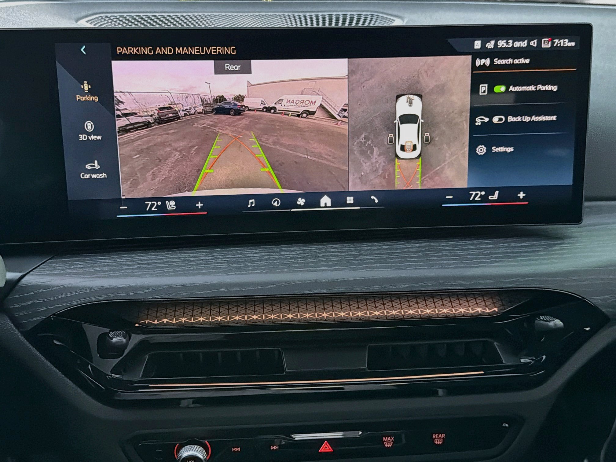 New 2026 BMW 230i Coupe w/ Convenience Package RWD image 33