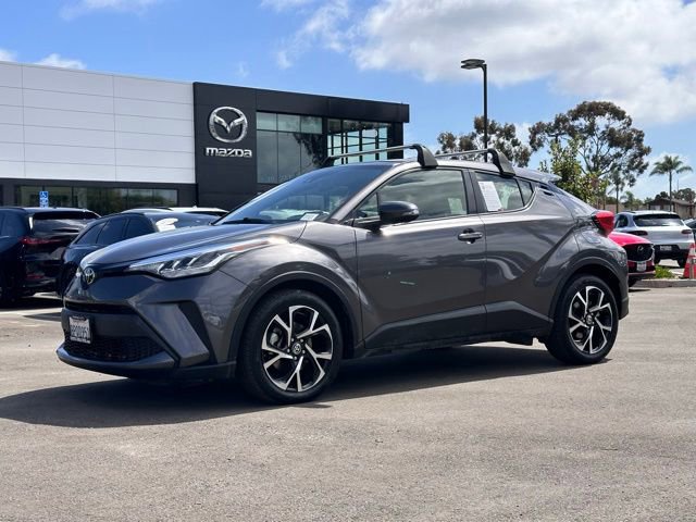 Used 2020 Toyota C-HR XLE FWD image 7