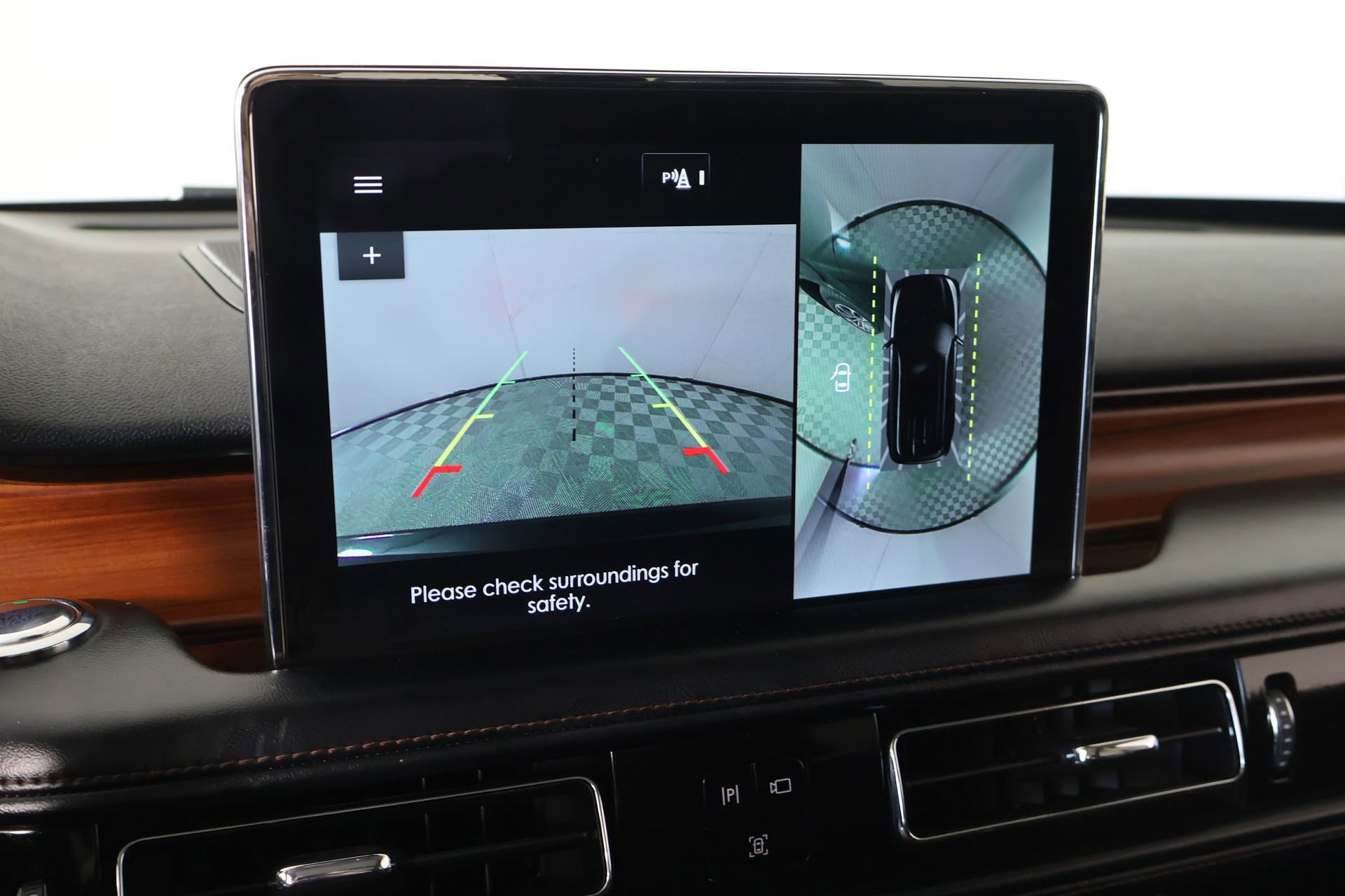 Used 2021 Lincoln Aviator Grand Touring w/ Equipment Group 302A image 6