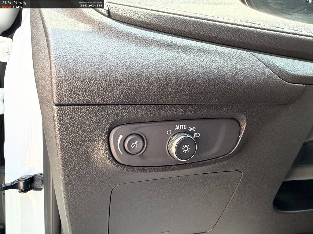 Certified 2024 Buick Encore GX Preferred FWD image 17