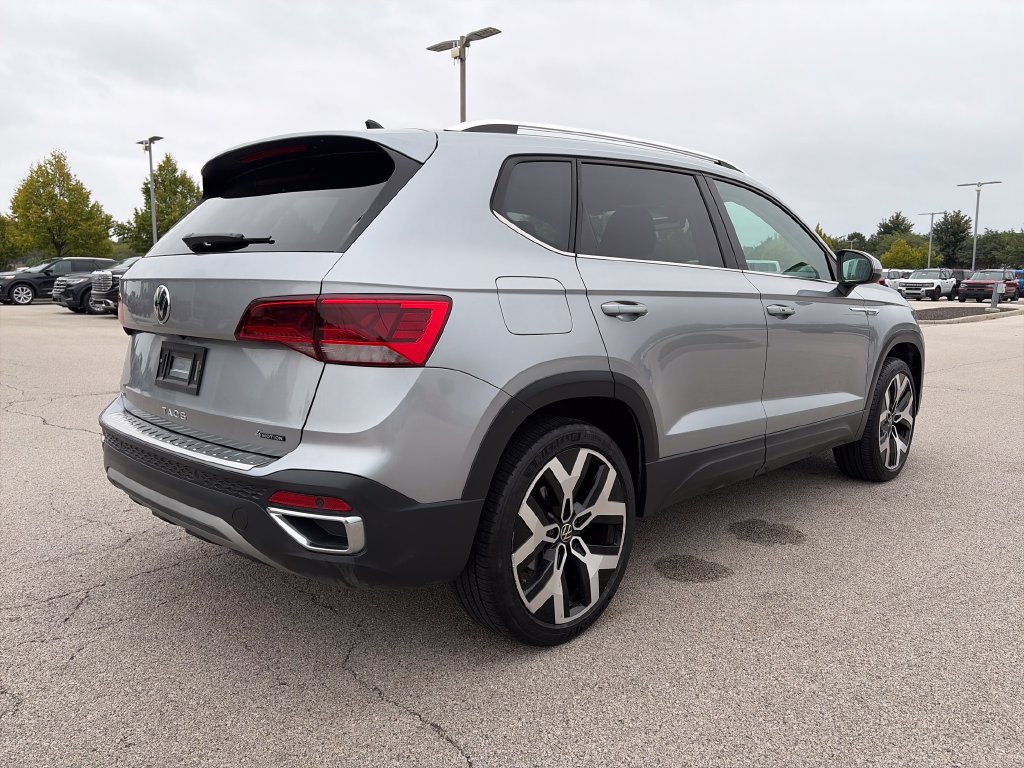 Used 2023 Volkswagen Taos SEL AWD/4WD image 7
