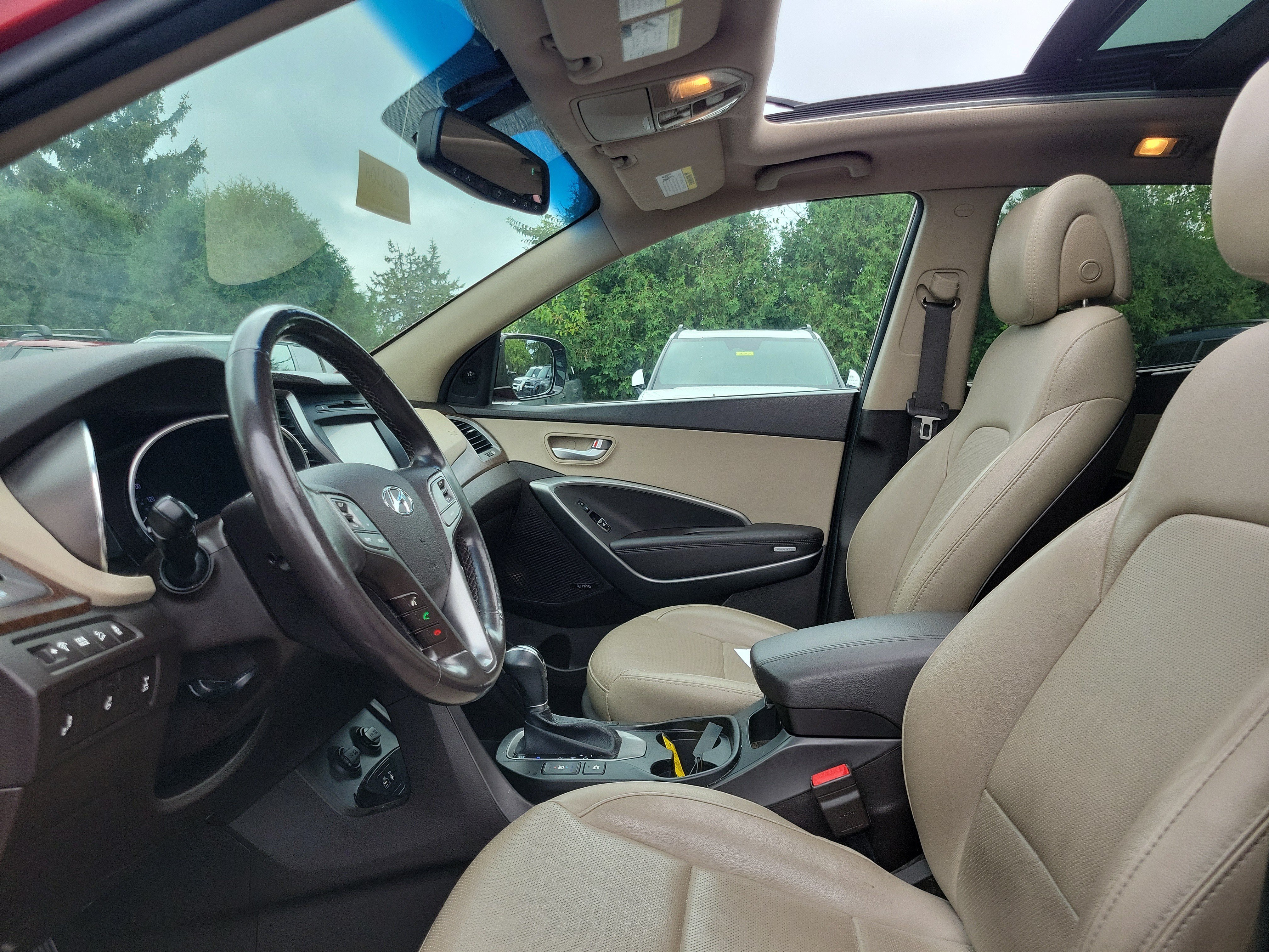 Used 2018 Hyundai Santa Fe Sport w/ 2.4L Tech Package 04 AWD/4WD image 15