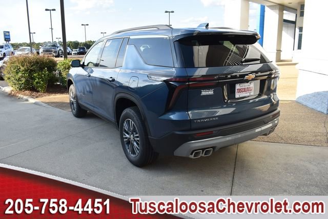 New 2026 Chevrolet Traverse LT w/ Driver Confidence Package FWD image 7