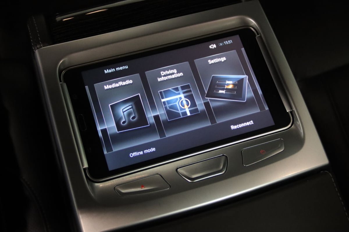 Used 2019 BMW 750i RWD image 16