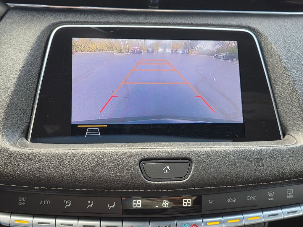 Used 2019 Cadillac XT4 Premium Luxury image 29