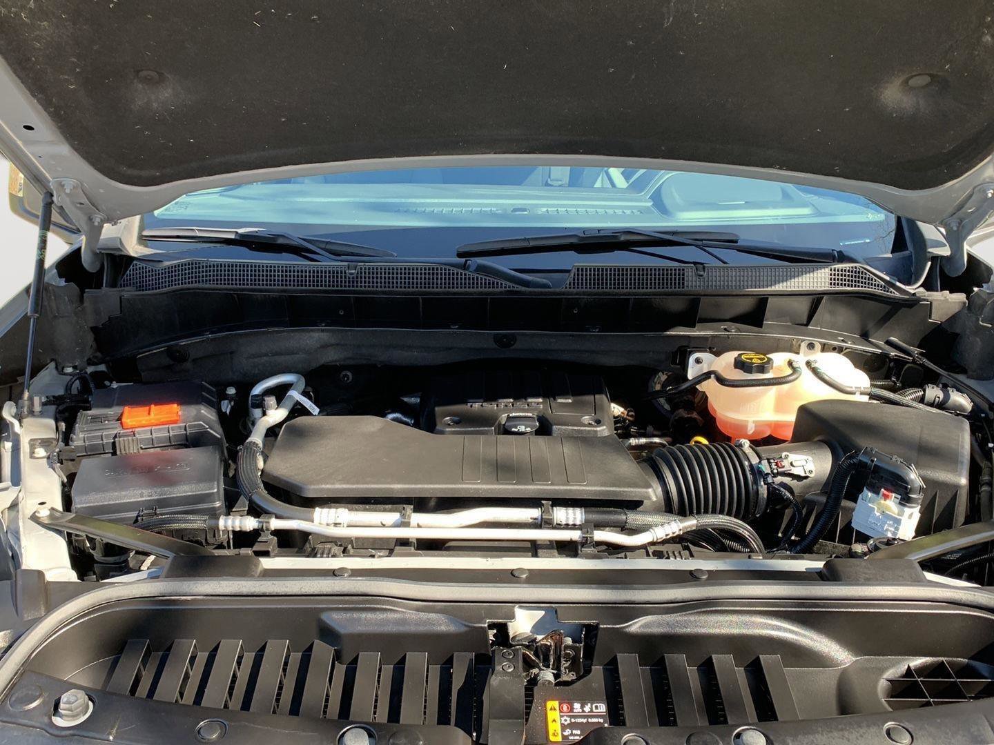 Used 2024 Chevrolet Silverado 1500 LT image 11