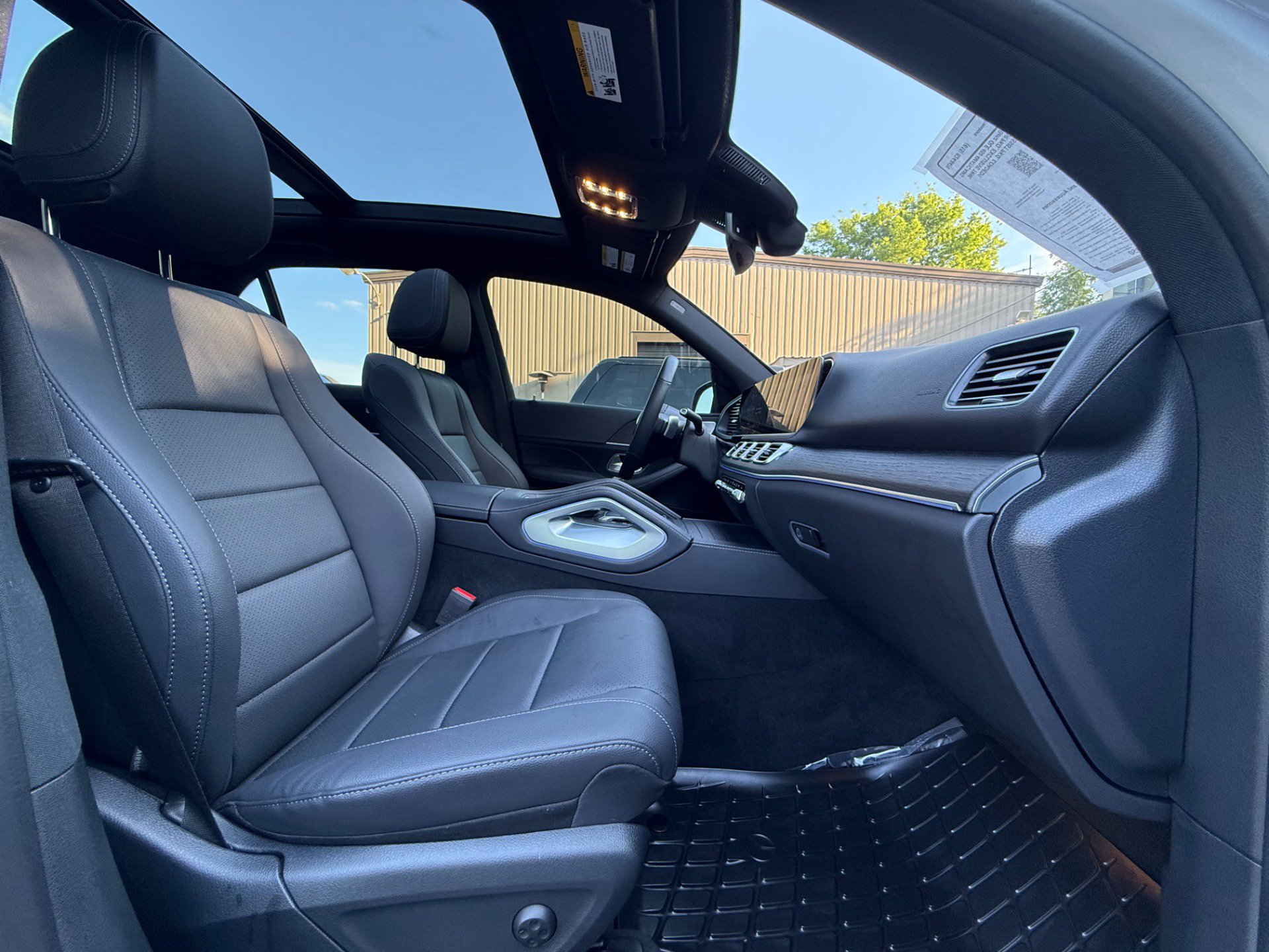 Used 2025 Mercedes-Benz GLE 450 4MATIC image 19