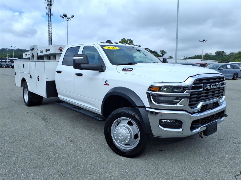 Used 2025 RAM 5500 Tradesman AWD/4WD video 2