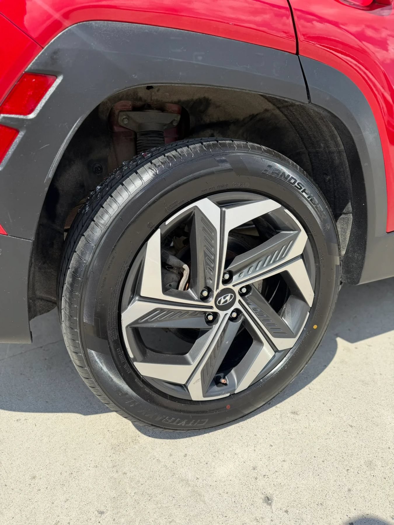 Used 2022 Hyundai Tucson Limited AWD/4WD image 18
