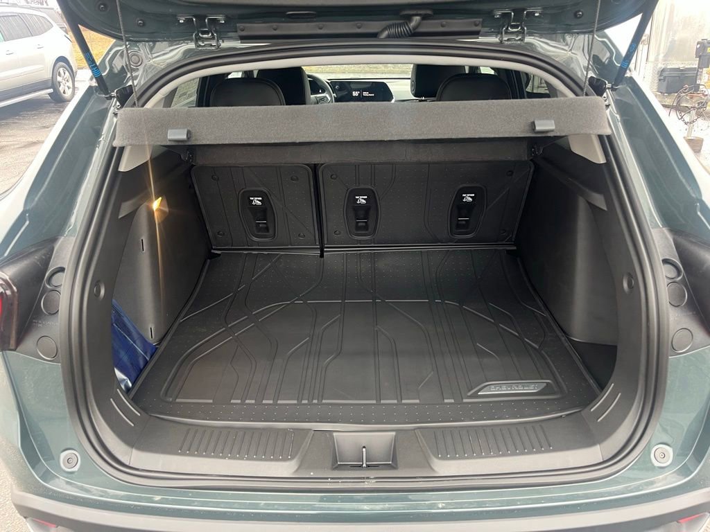 New 2026 Chevrolet Trax LT w/ LT Convenience Package image 27