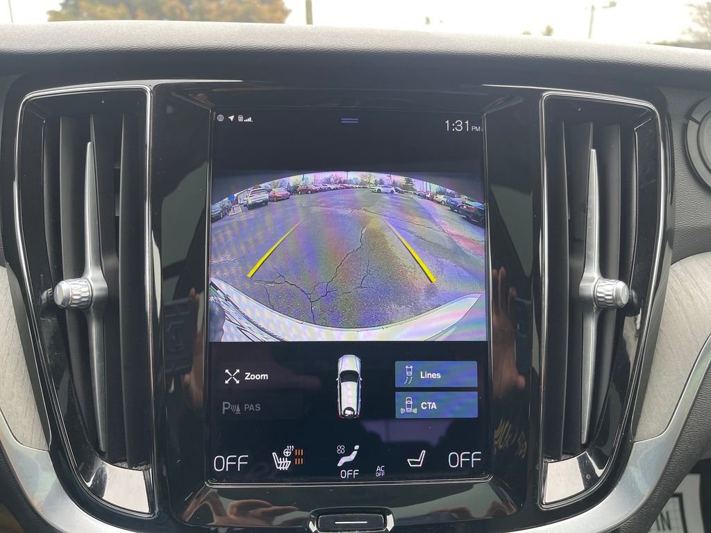 Used 2021 Volvo V60 T5 Cross Country w/ Climate Package image 27