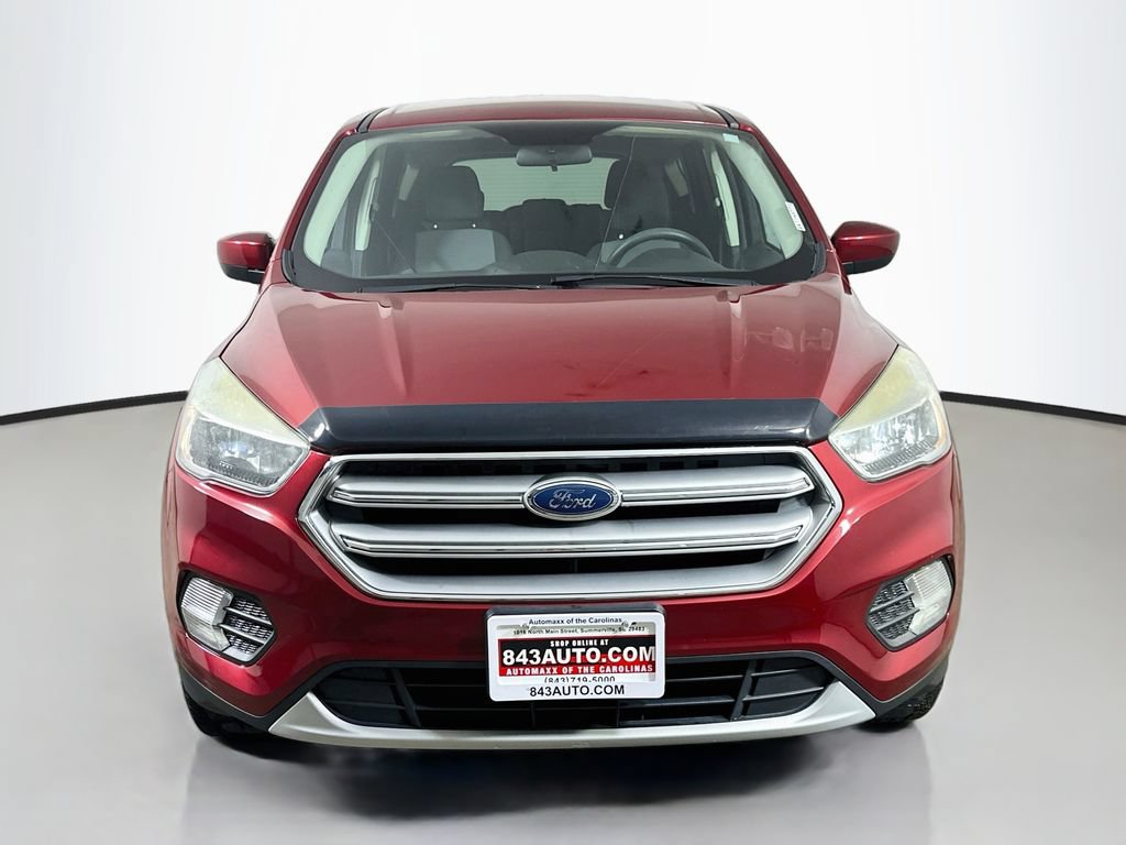 Used 2017 Ford Escape SE AWD/4WD image 2