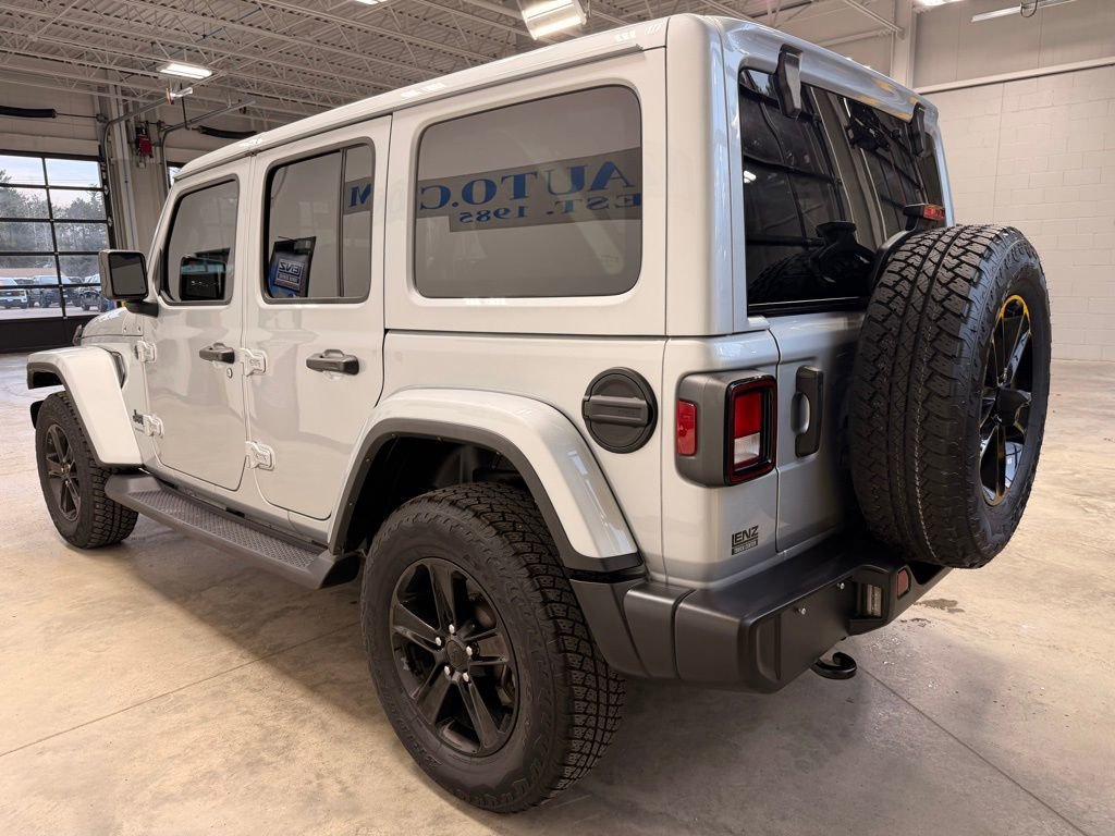 Used 2023 Jeep Wrangler Unlimited Sahara image 5