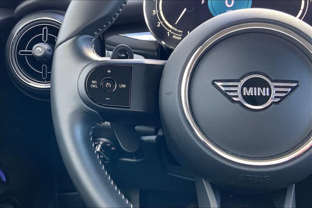 Used 2022 MINI Cooper S FWD image 19