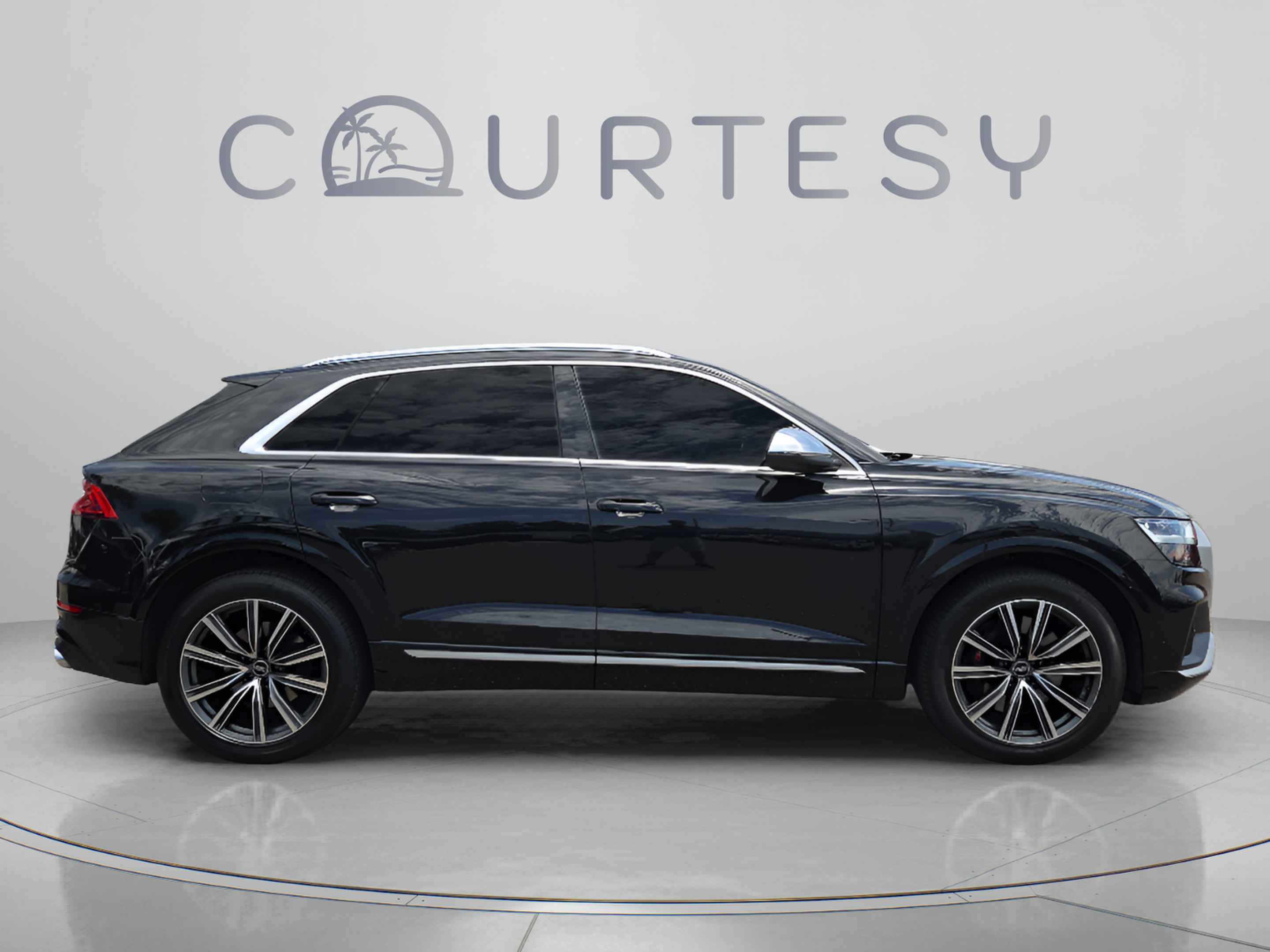Used 2021 Audi SQ8 Premium Plus w/ Driver Assistance Package AWD/4WD image 6