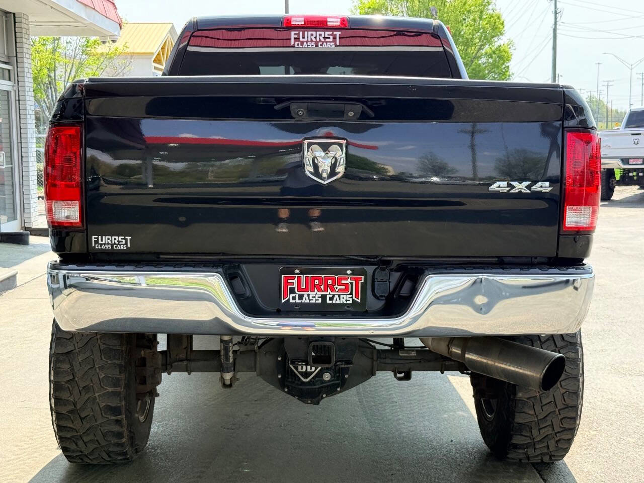 Used 2013 RAM 2500 Tradesman w/ Chrome Appearance Group AWD/4WD image 4