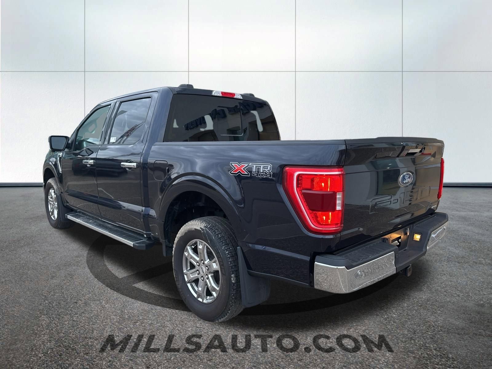 Used 2023 Ford F150 XLT w/ Equipment Group 302A High image 4