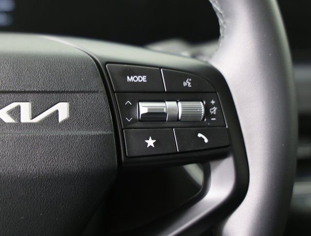 New 2026 Kia K4 EX image 13