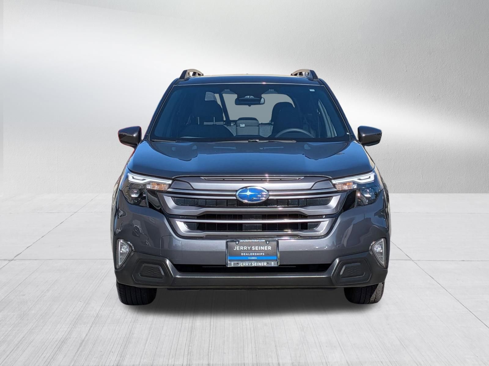 Used 2025 Subaru Forester Premium image 8