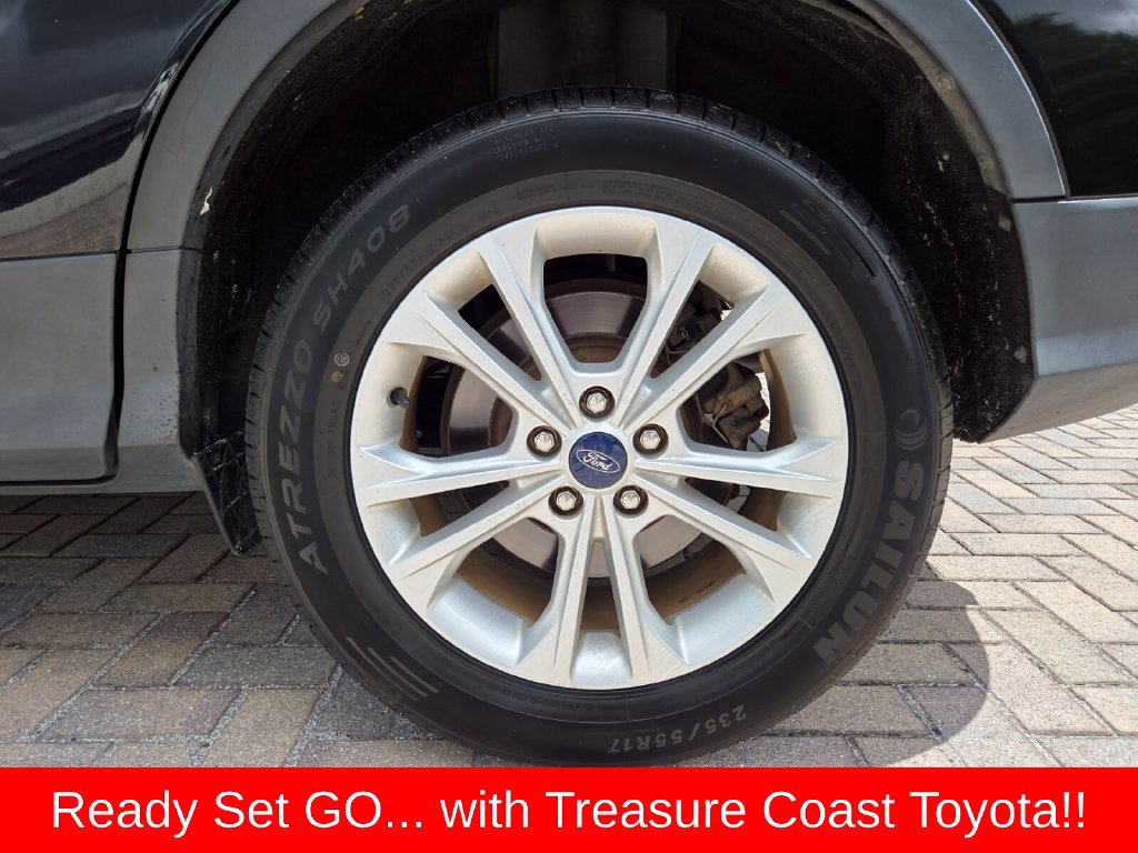 Used 2018 Ford Escape SE w/ SE Sync 3 Package FWD image 21
