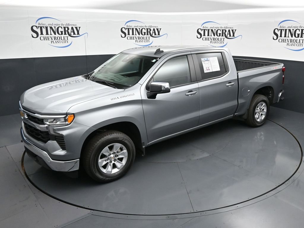 Used 2025 Chevrolet Silverado 1500 LT image 11