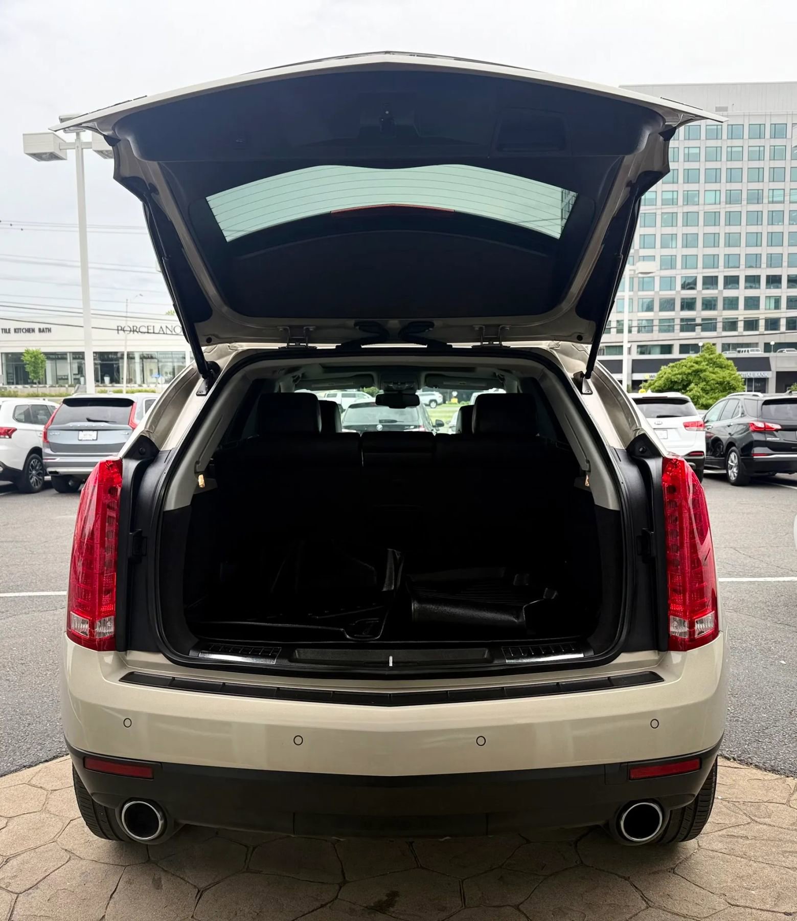 Used 2012 Cadillac SRX Luxury AWD/4WD image 46