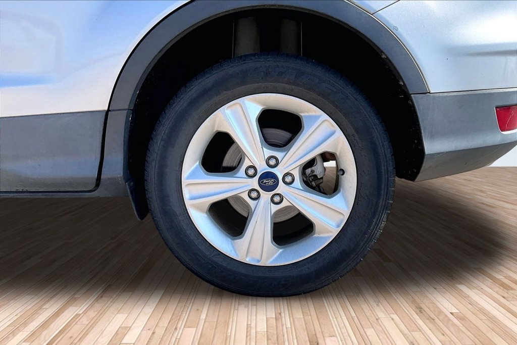 Used 2015 Ford Escape SE FWD image 8