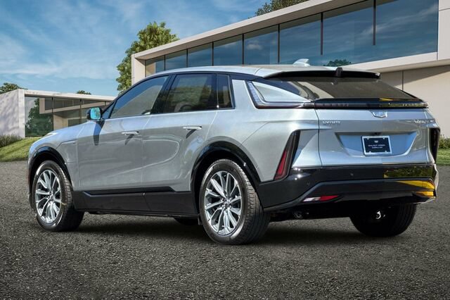 New 2026 Cadillac Lyriq Sport w/ LPO, Floor Liner Package AWD/4WD image 6