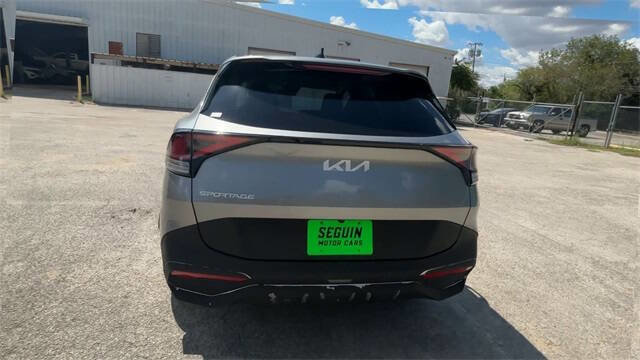 Used 2023 Kia Sportage LX image 7