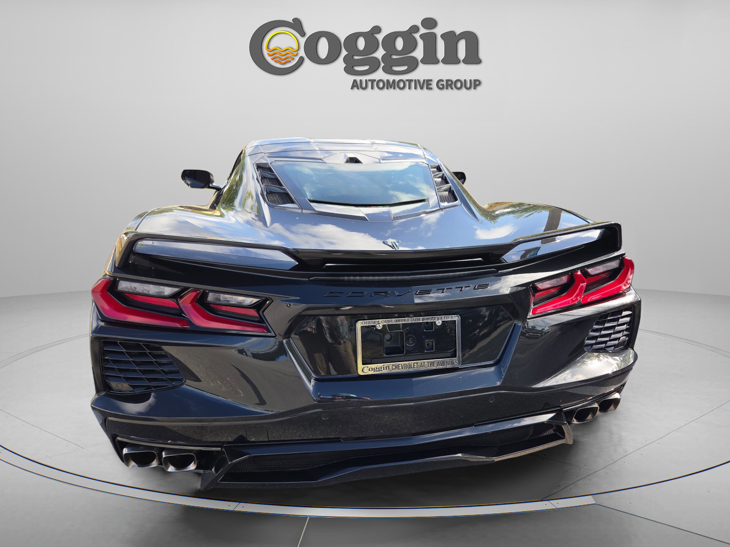 Used 2024 Chevrolet Corvette Stingray Coupe w/ Z51 Performance Package image 4