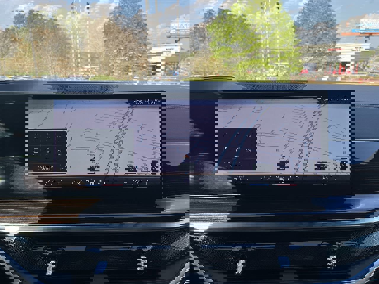 Certified 2025 BMW X5 sDrive40i w/ M Sport Package image 26