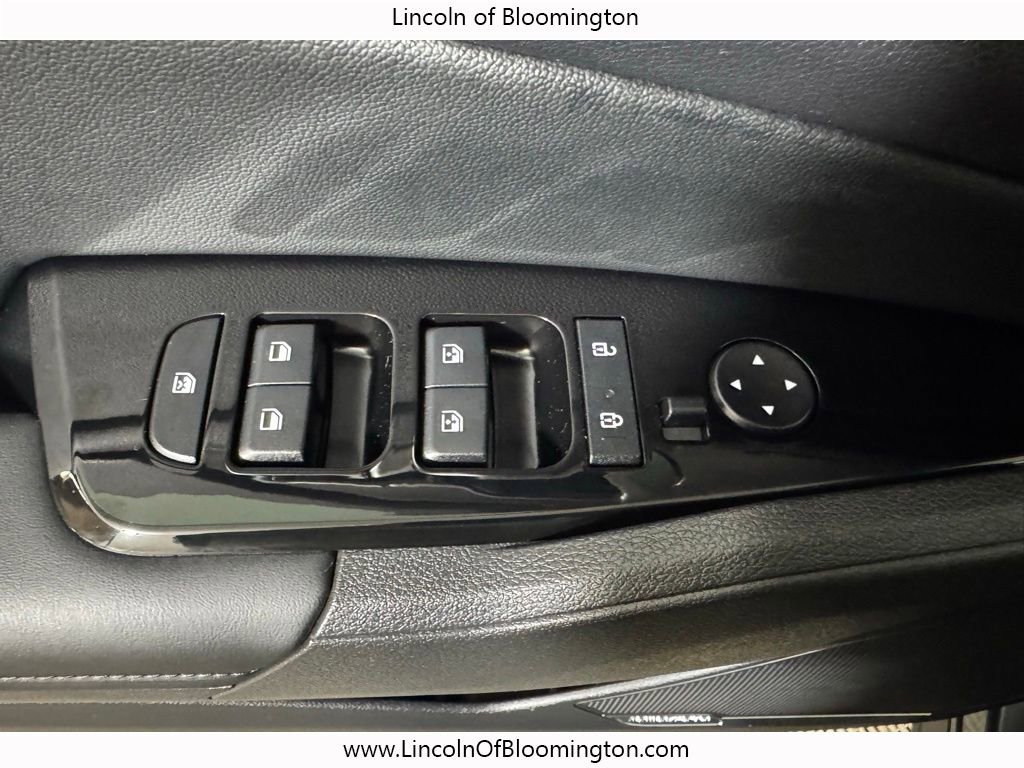 Used 2025 Kia Sportage SX Prestige image 38