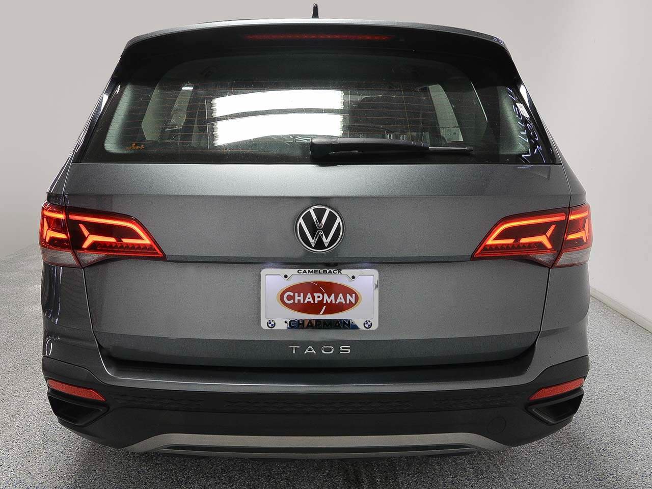 Used 2022 Volkswagen Taos S FWD image 4