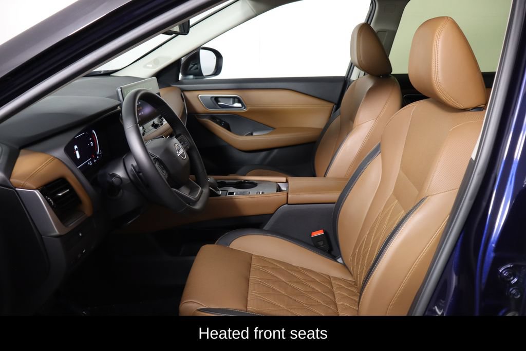 Used 2025 Nissan Rogue Platinum FWD image 14