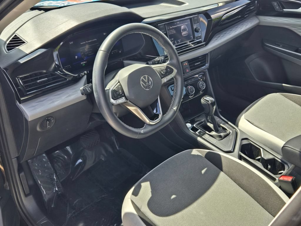 Certified 2023 Volkswagen Taos S FWD image 11