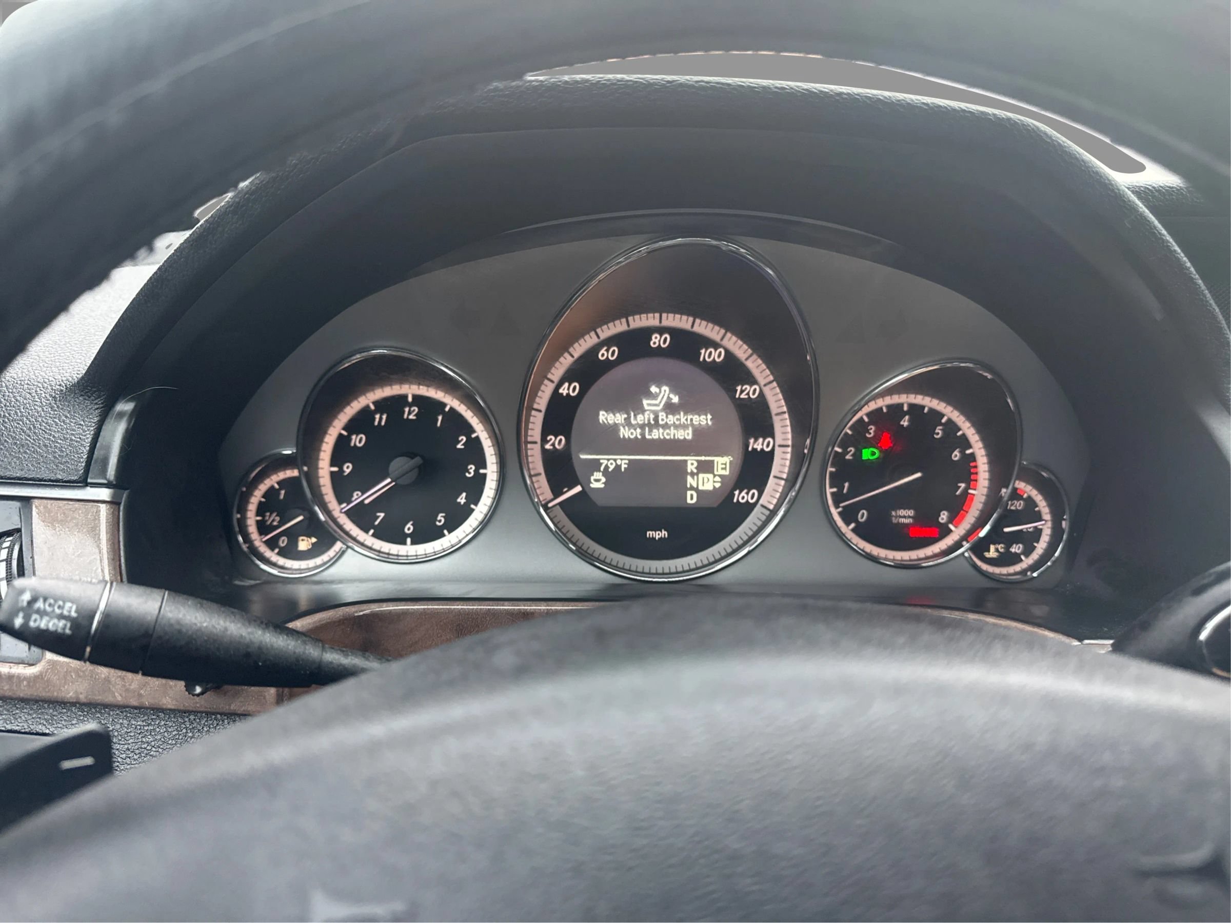 Used 2011 Mercedes-Benz E 350 4MATIC Sedan image 19