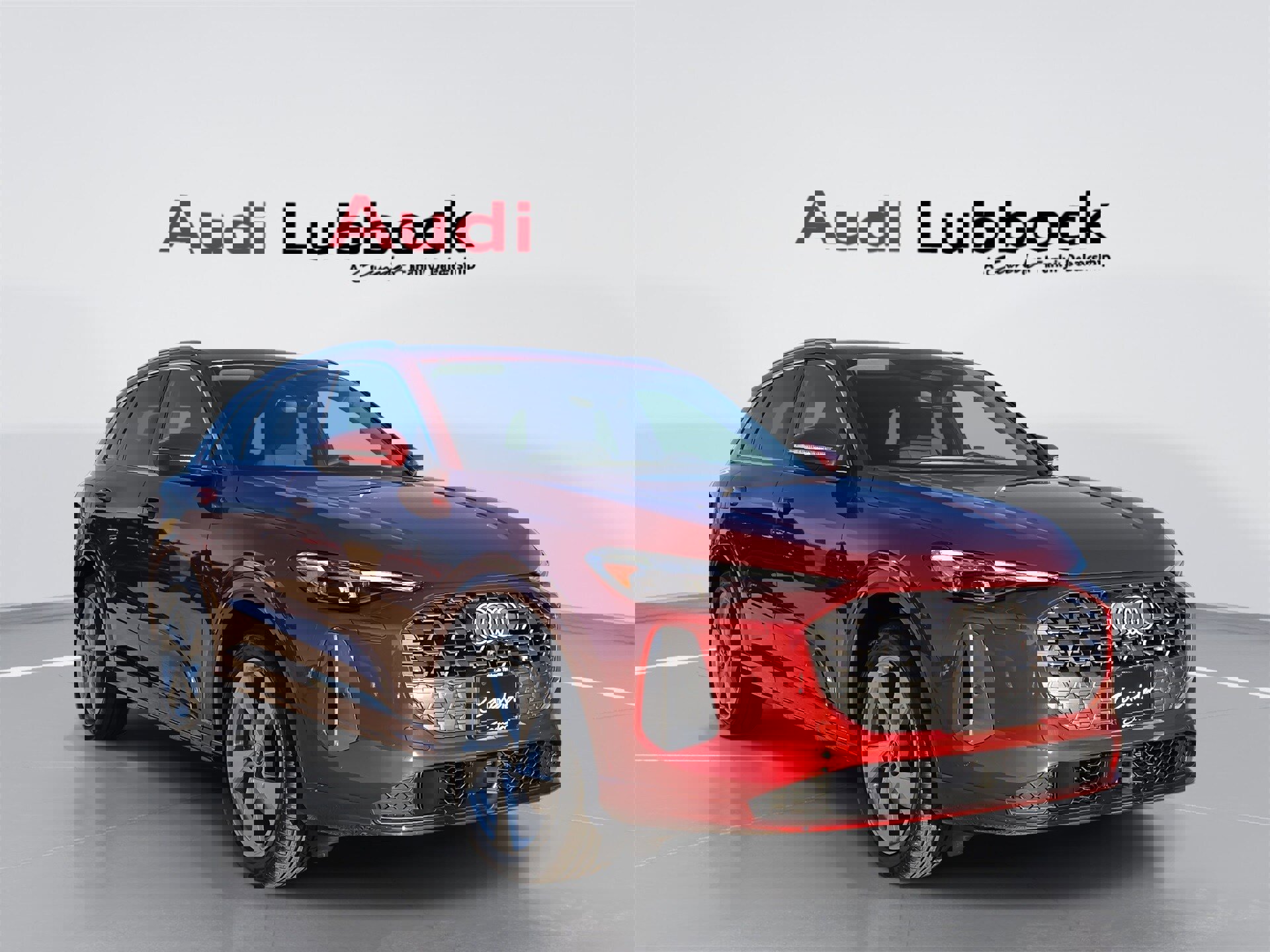 New 2025 Audi Q5 Prestige image 1