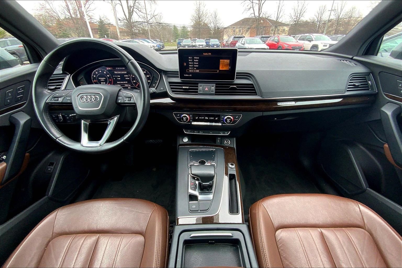 Used 2018 Audi Q5 2.0T Premium Plus w/ Premium Plus Package image 16