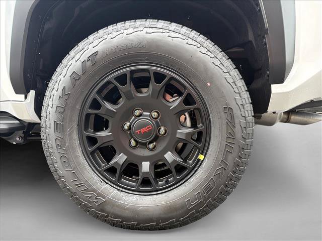 New 2026 Toyota 4Runner TRD Off-Road Premium AWD/4WD image 9